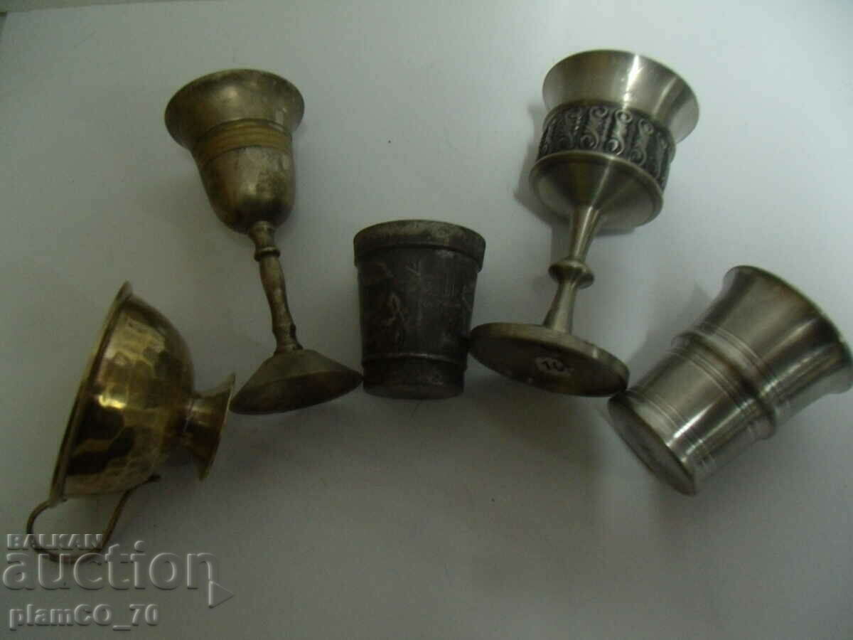 №*6968 лот - 5 броя стари метални чашки - различни видове - 5 №*6968 лот - 5 броя стари метални чашки - различни видове - 5