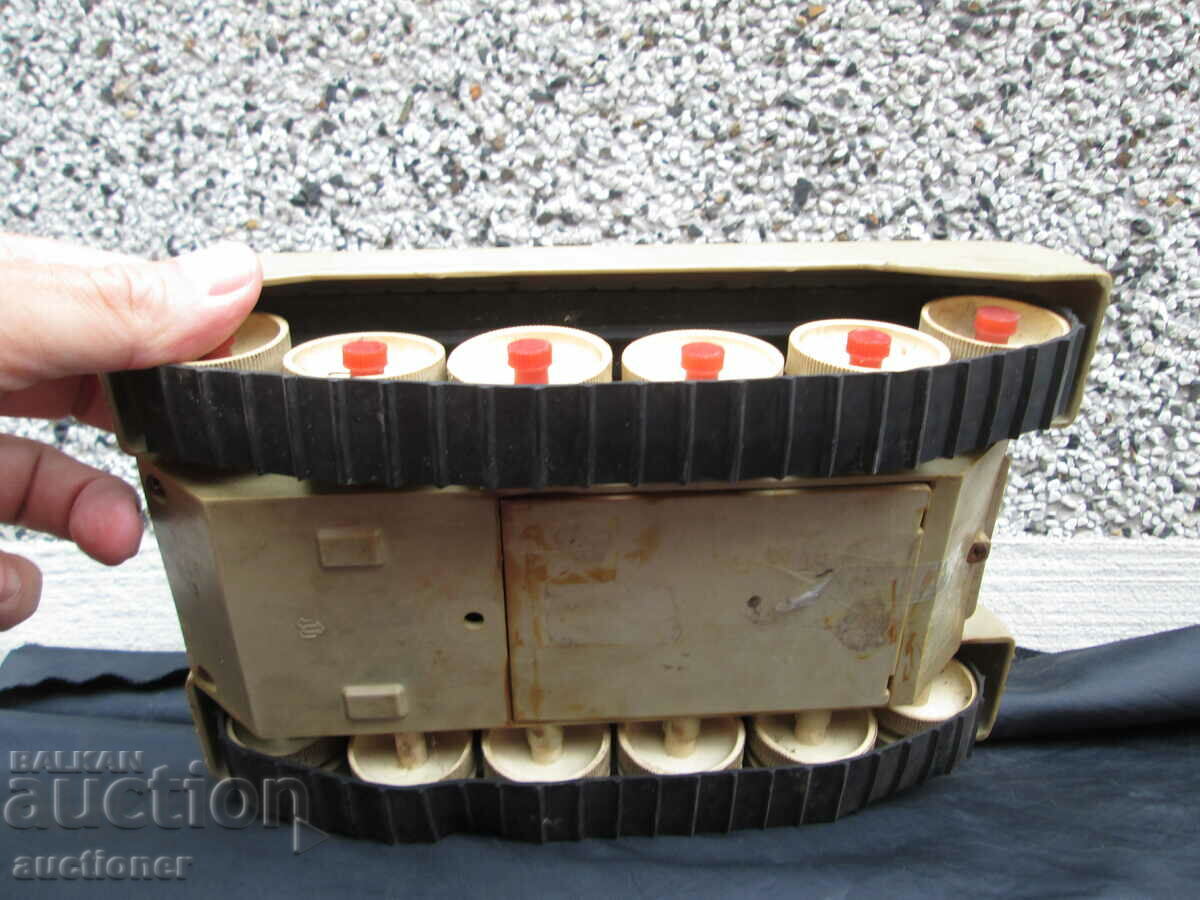 RARE OLD SOC. TOY TANK-USSR - 5 RARE OLD SOC. TOY TANK-USSR - 5