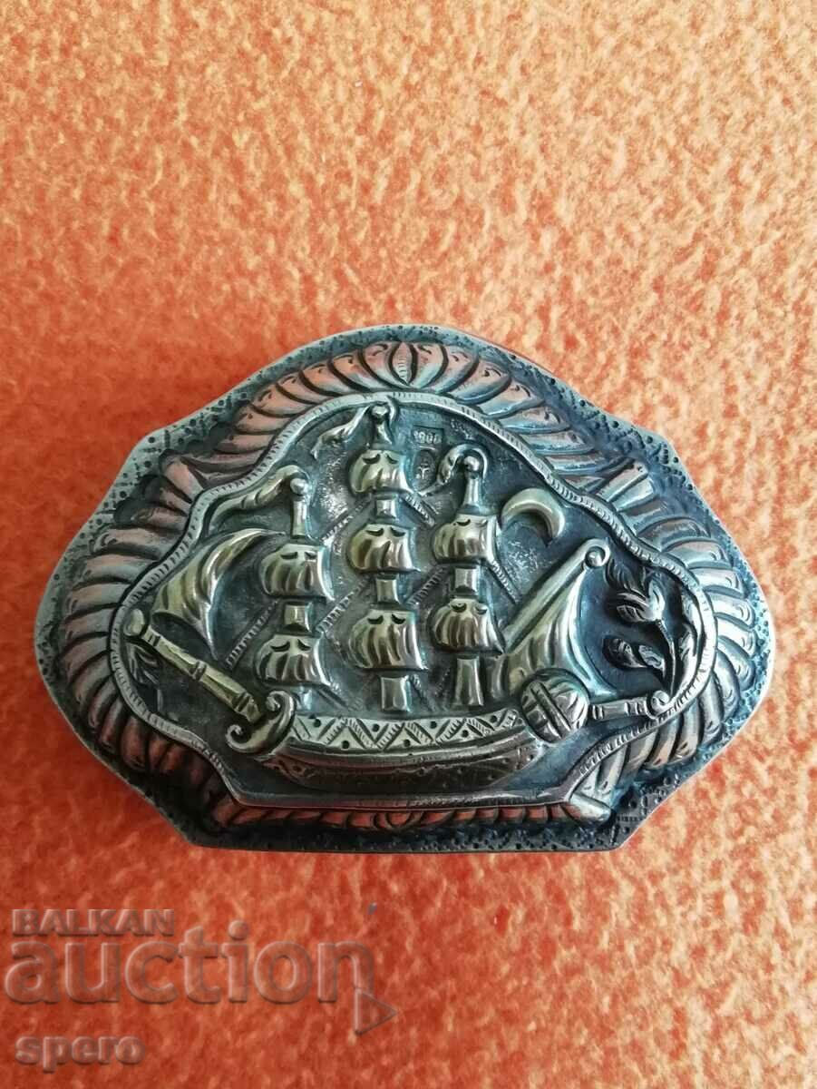 A silver box - 6 A silver box - 6