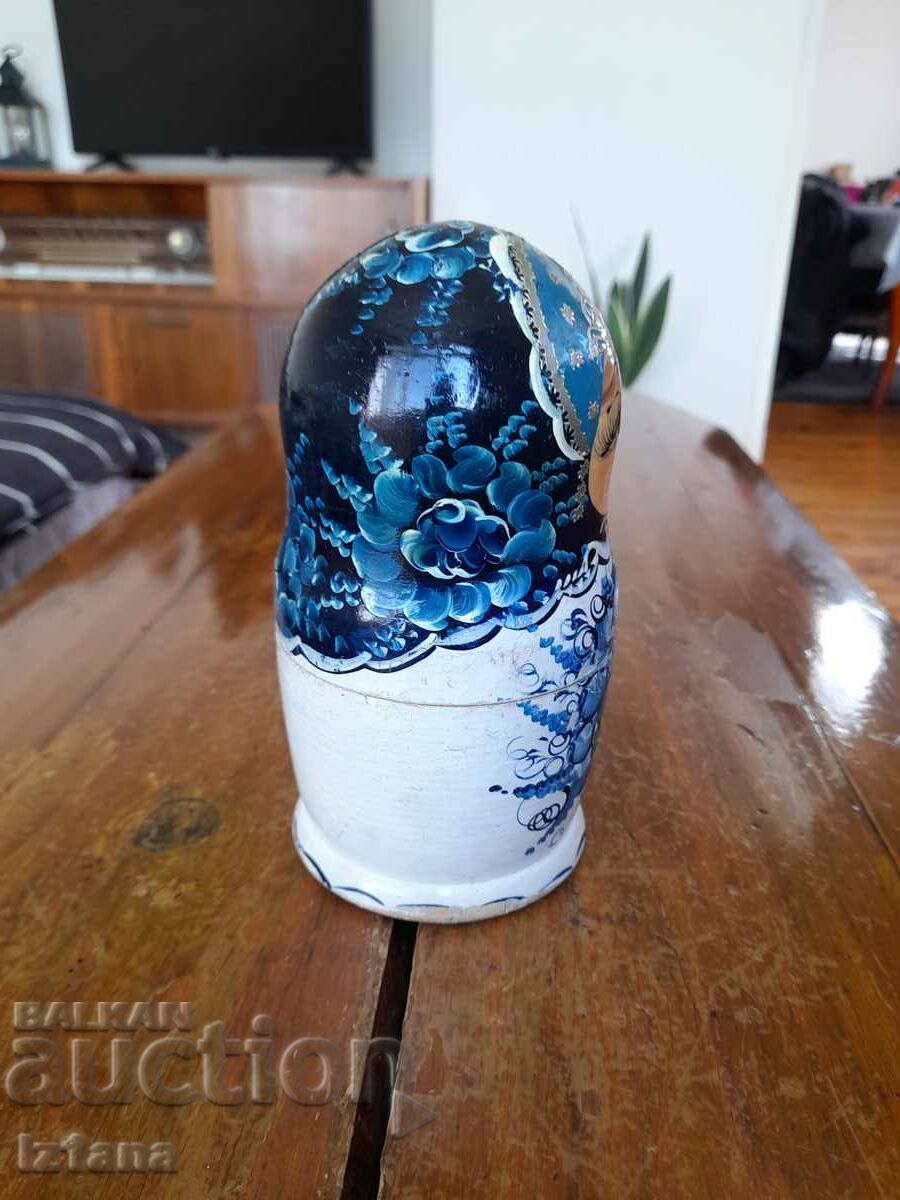 Delivery of Old Matryoshka Delivery of Old Matryoshka