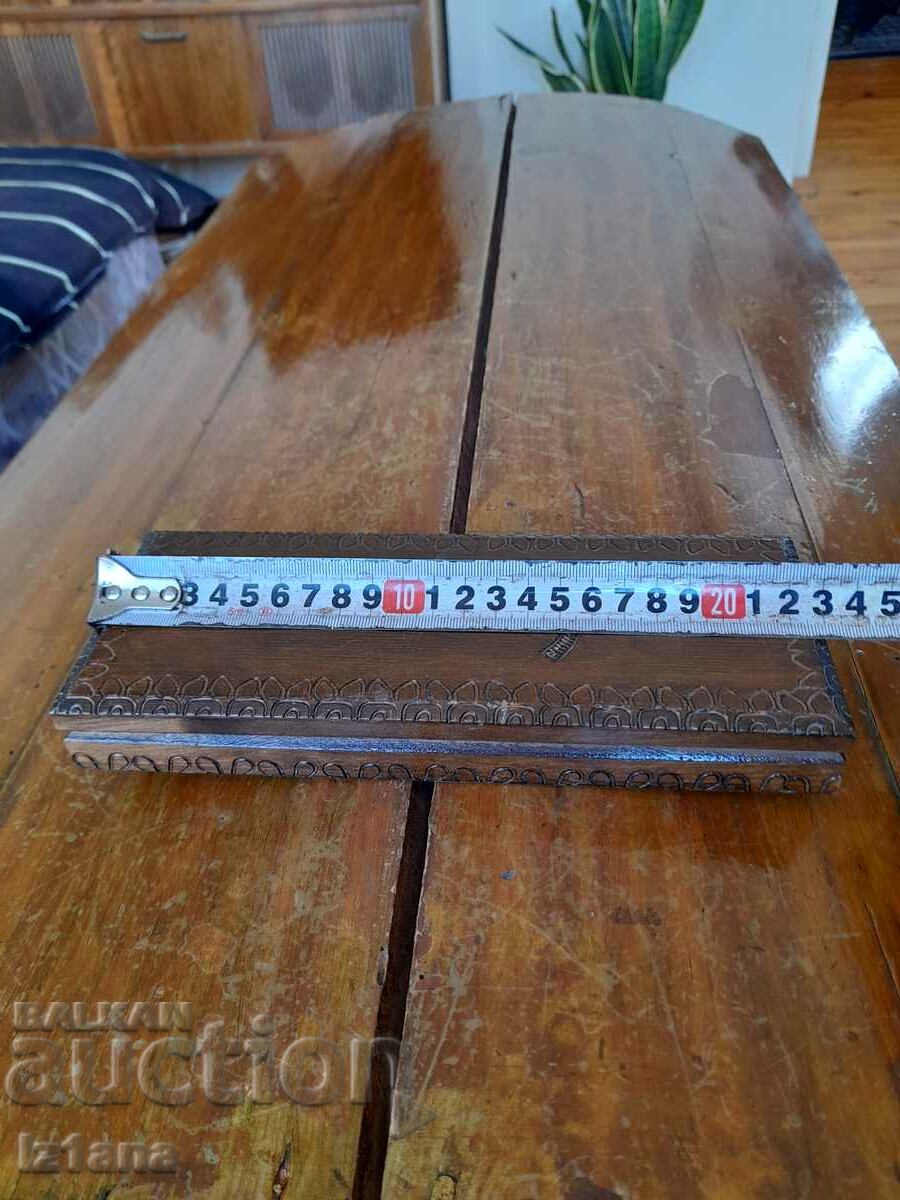 Old Szczerbiec souvenir sword box with price 30.00 BGN | € 15.34 Old Szczerbiec souvenir sword box with price 30.00 BGN | € 15.34