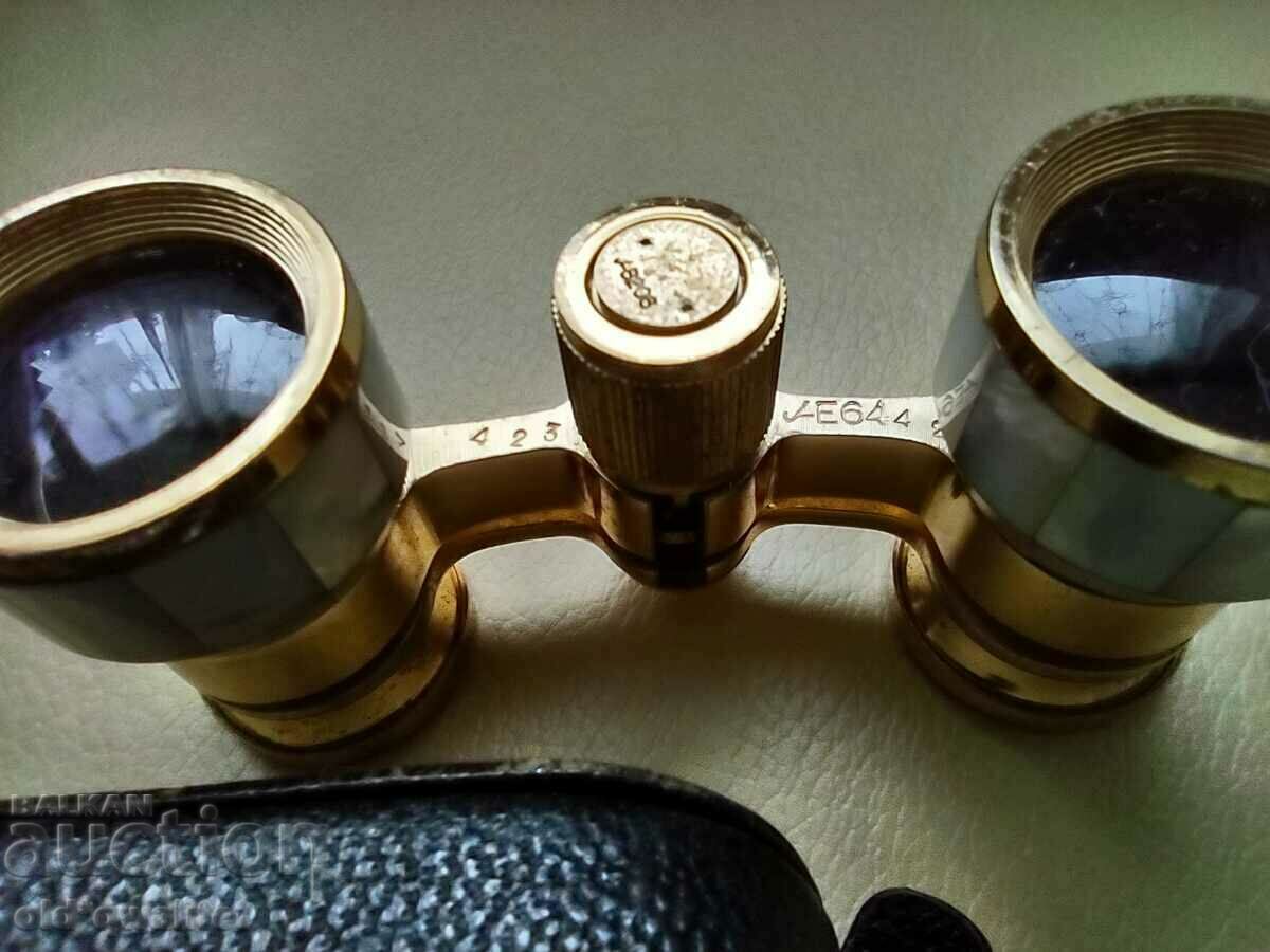 Licitație Binoclu de teatru cu sidef, calitate germană, Munchen Licitație Binoclu de teatru cu sidef, calitate germană, Munchen