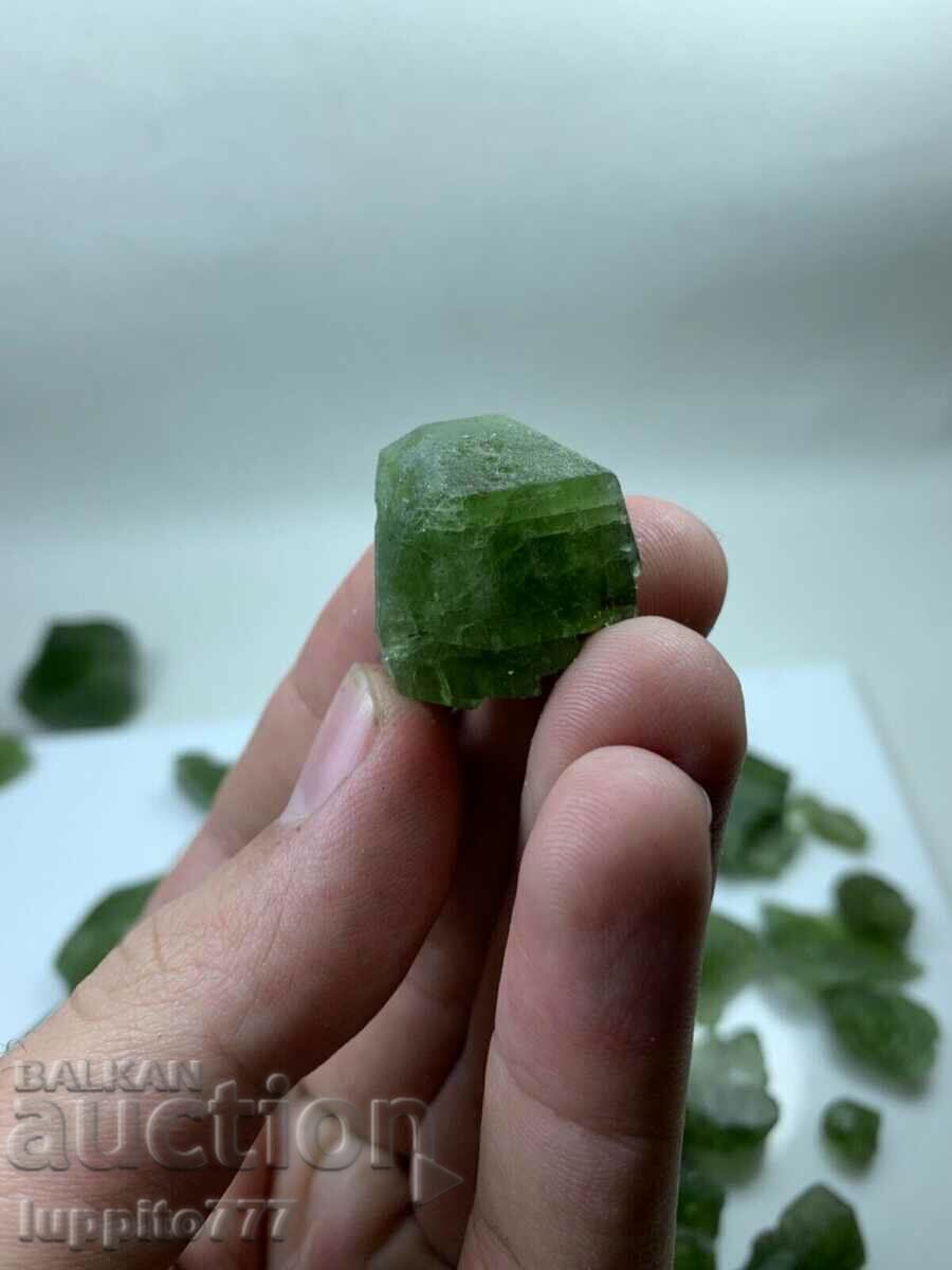 Παράδοση φυσική διοψίδη 243 γραμμάρια παρτίδα 30 τεμάχια + ποιότητα όψεως Παράδοση φυσική διοψίδη 243 γραμμάρια παρτίδα 30 τεμάχια + ποιότητα όψεως