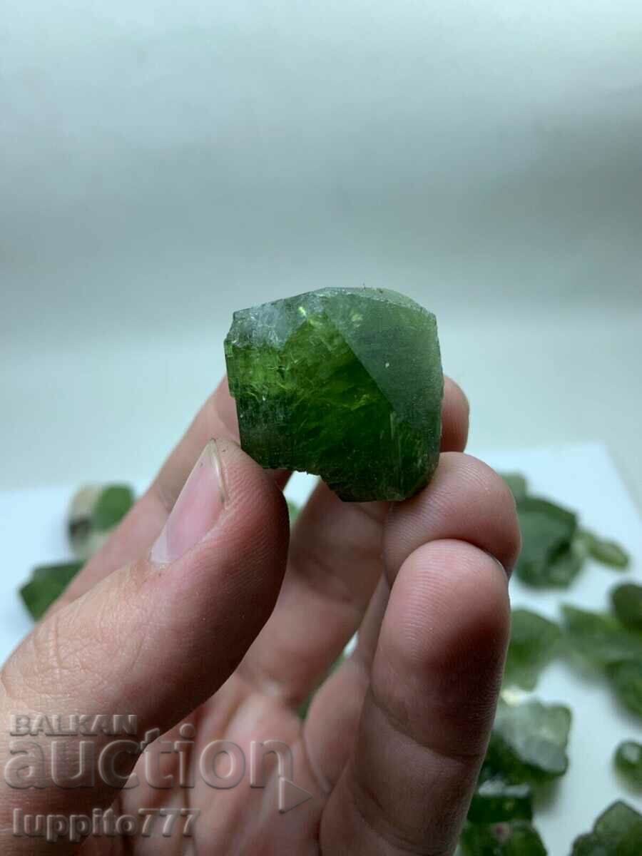 φυσική διοψίδη 243 γραμμάρια παρτίδα 30 τεμάχια + ποιότητα όψεως - 6 φυσική διοψίδη 243 γραμμάρια παρτίδα 30 τεμάχια + ποιότητα όψεως - 6