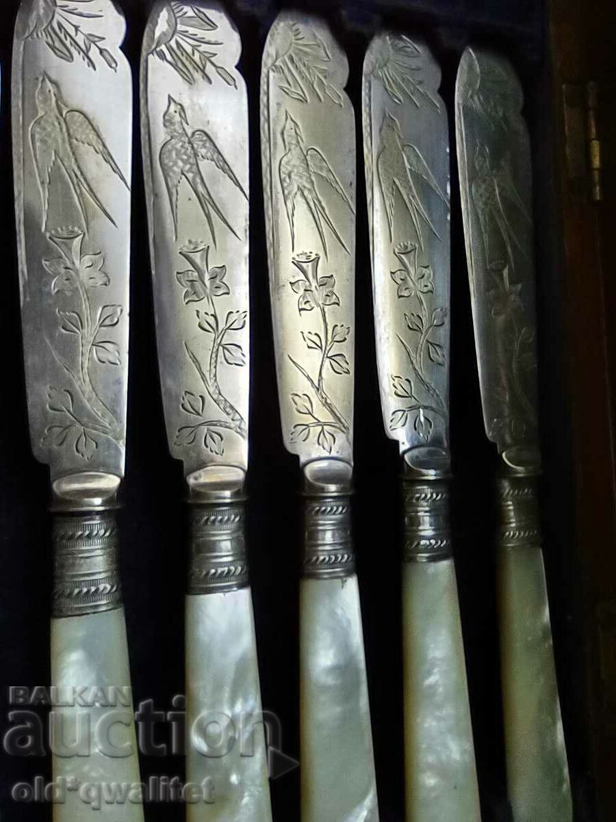 Attractive FORKS and KNIVES, real MOTHER OF PEARL, stamps - 7 Attractive FORKS and KNIVES, real MOTHER OF PEARL, stamps - 7