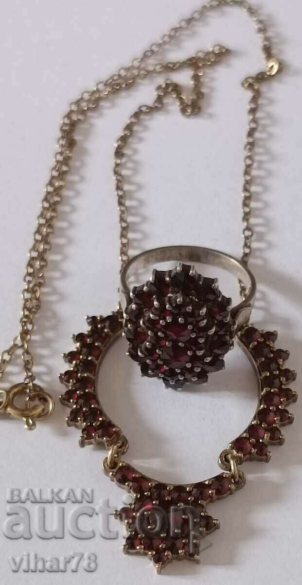 Auction Bohemian Garnet Silver Necklace and Ring Auction Bohemian Garnet Silver Necklace and Ring