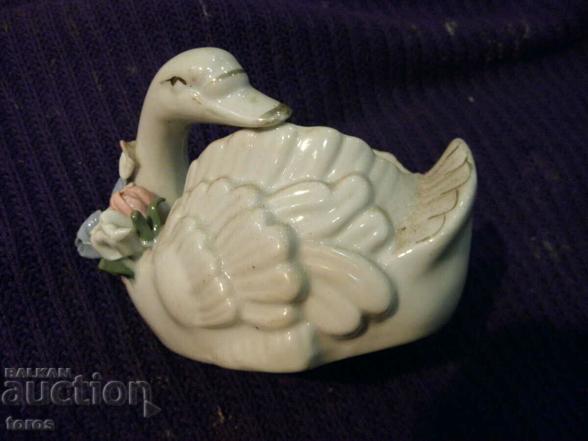 Old porcelain ashtray swan figurine
