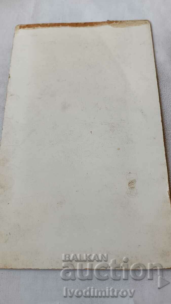 Photo Newlyweds Cardboard with price 9.65 BGN | € 4.93 Photo Newlyweds Cardboard with price 9.65 BGN | € 4.93