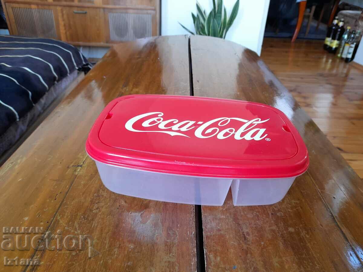 Cutie de mâncare Coca Cola, Coca Cola