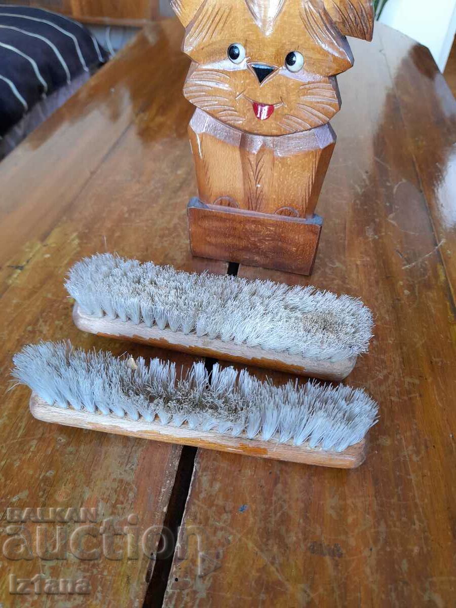 Old brush box - 6 Old brush box - 6