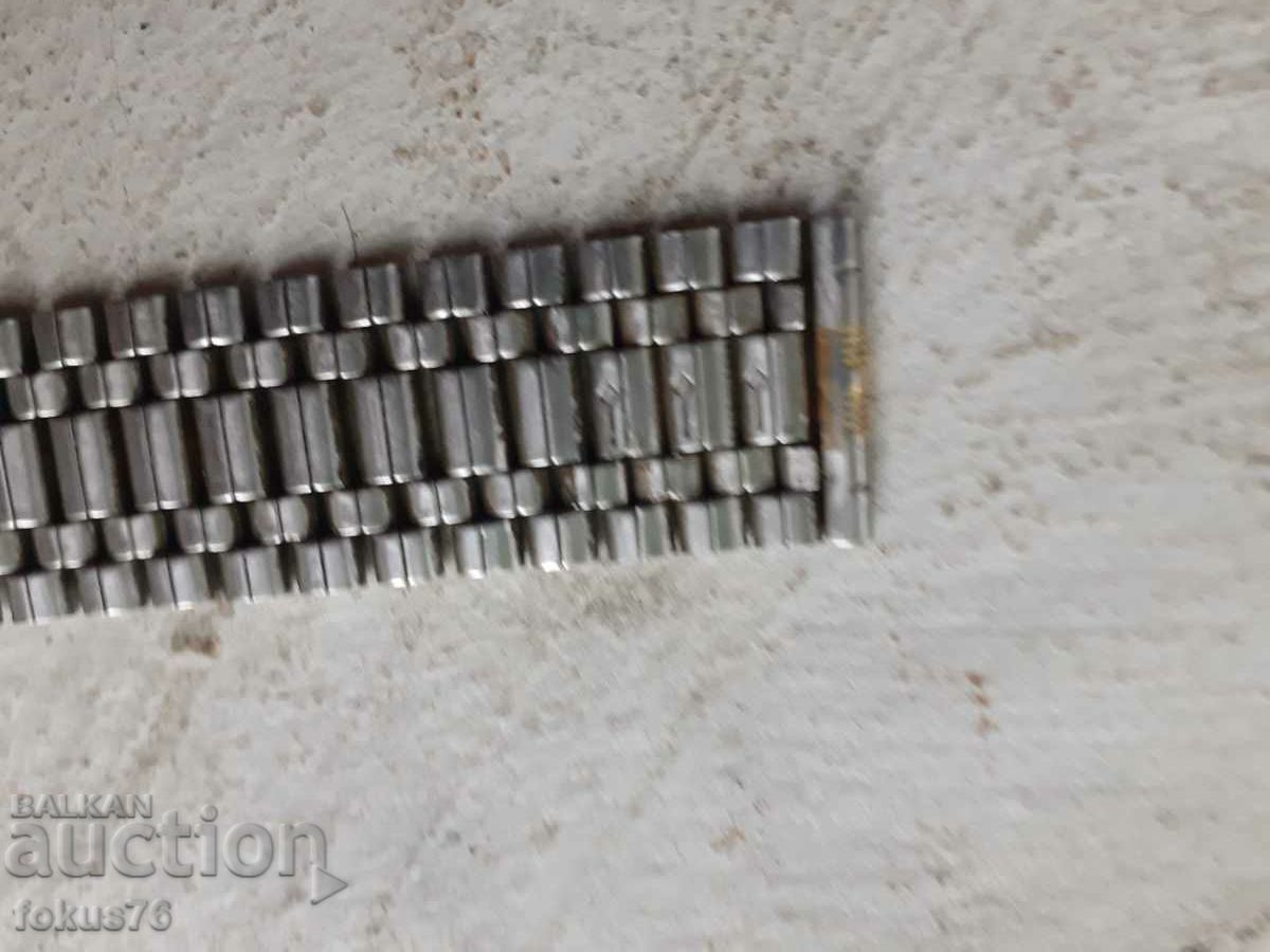 Clock runs starts stops - 6 Clock runs starts stops - 6