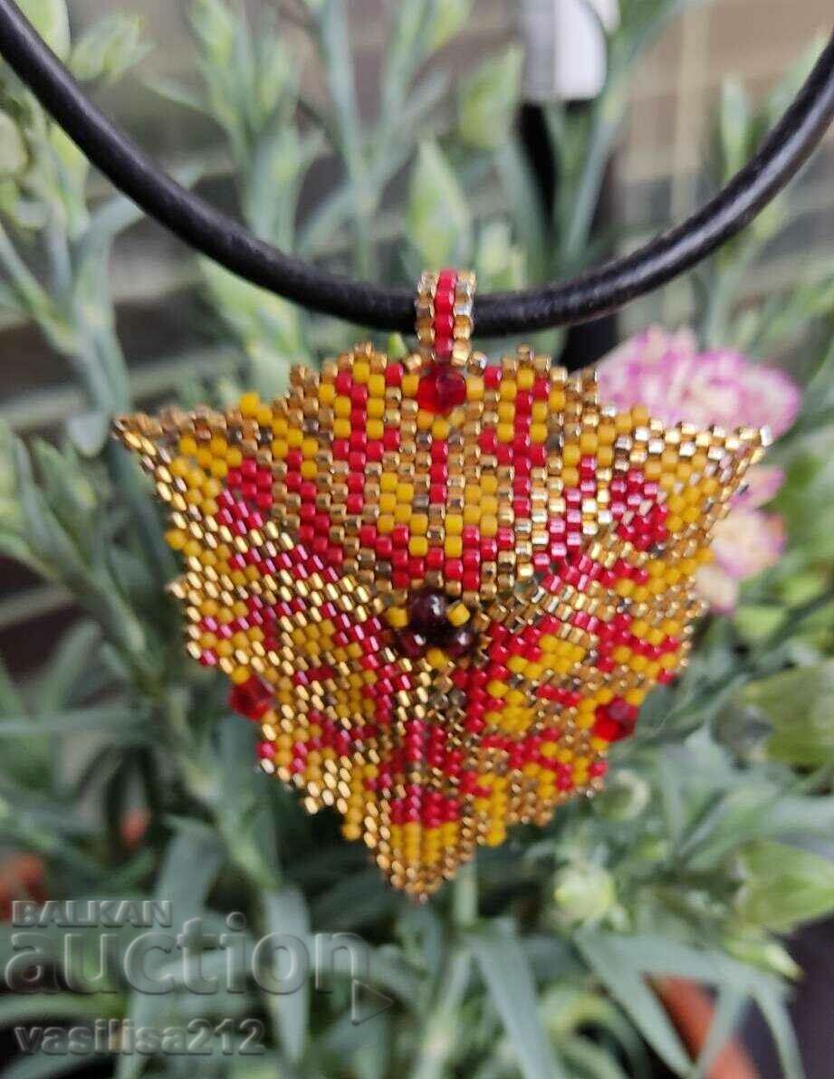 Beautiful bead necklace, original