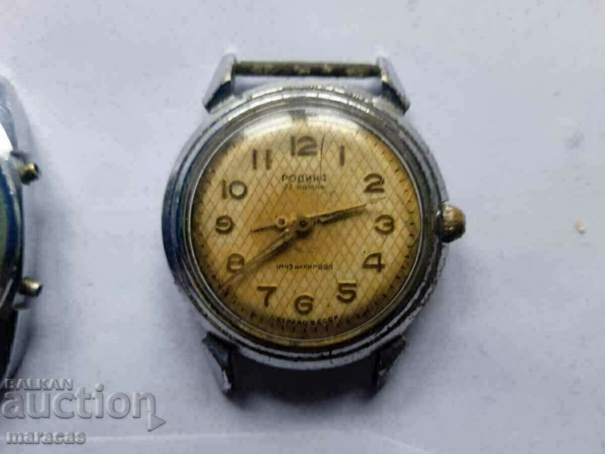 Old wristwatches with price 39.00 BGN | € 19.94 Old wristwatches with price 39.00 BGN | € 19.94