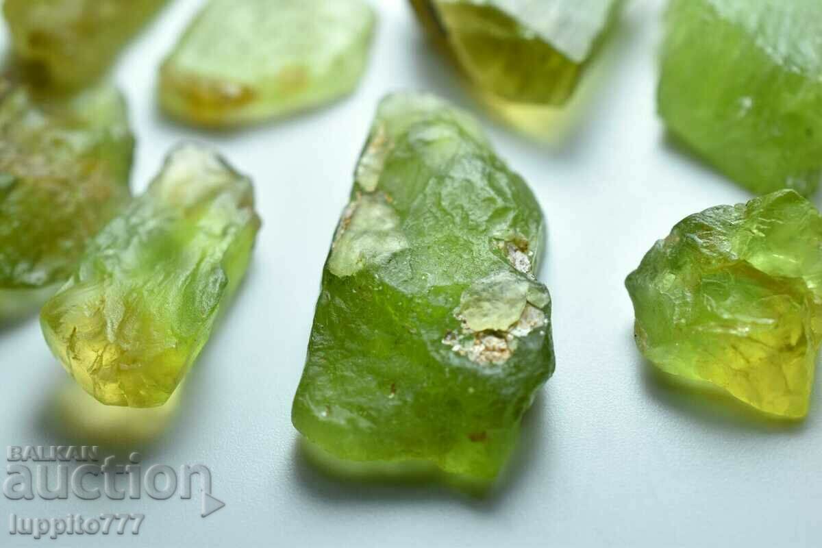 calitate fațetă peridot natural 136 grame - 5