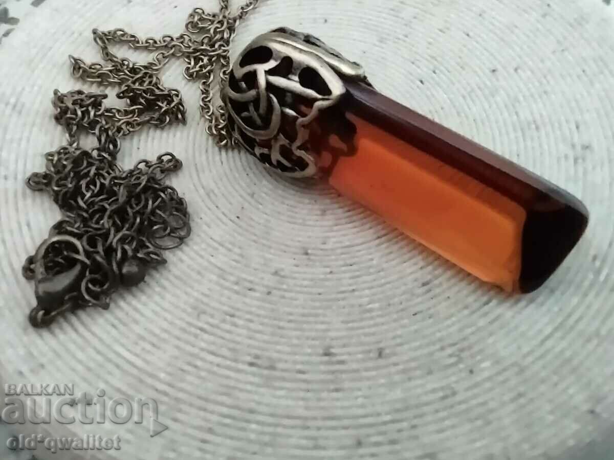 Jewelry, necklace, beautiful, pendant: 55/16 mm, approx. 80 cm with price 297.00 BGN | € 151.85 Jewelry, necklace, beautiful, pendant: 55/16 mm, approx. 80 cm with price 297.00 BGN | € 151.85