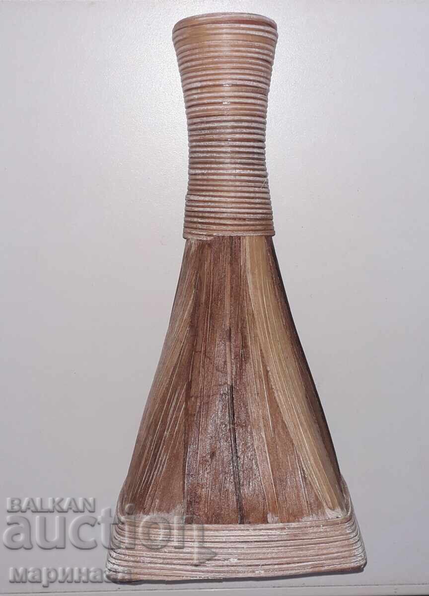 ΜΑΣΙΦ ΜΕΓΑΛΟ ΚΕΡΑΜΙΚΟ ΠΛΕΚΤΟ ΒΑΖΟ με τιμή € 3.07 | 6.00 BGN