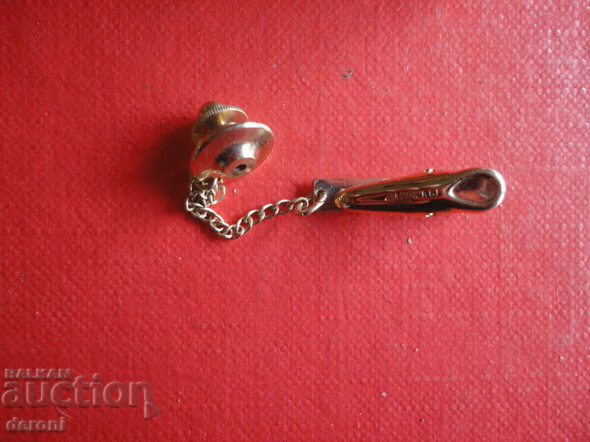 Gold plated brooch clip accessory in box - 6