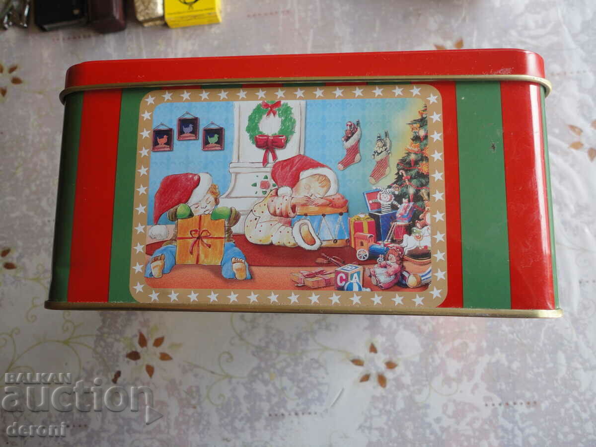 Λιθογραφικό κουτί λευκοσίδηρου 11 με τιμή 10.00 BGN | € 5.11