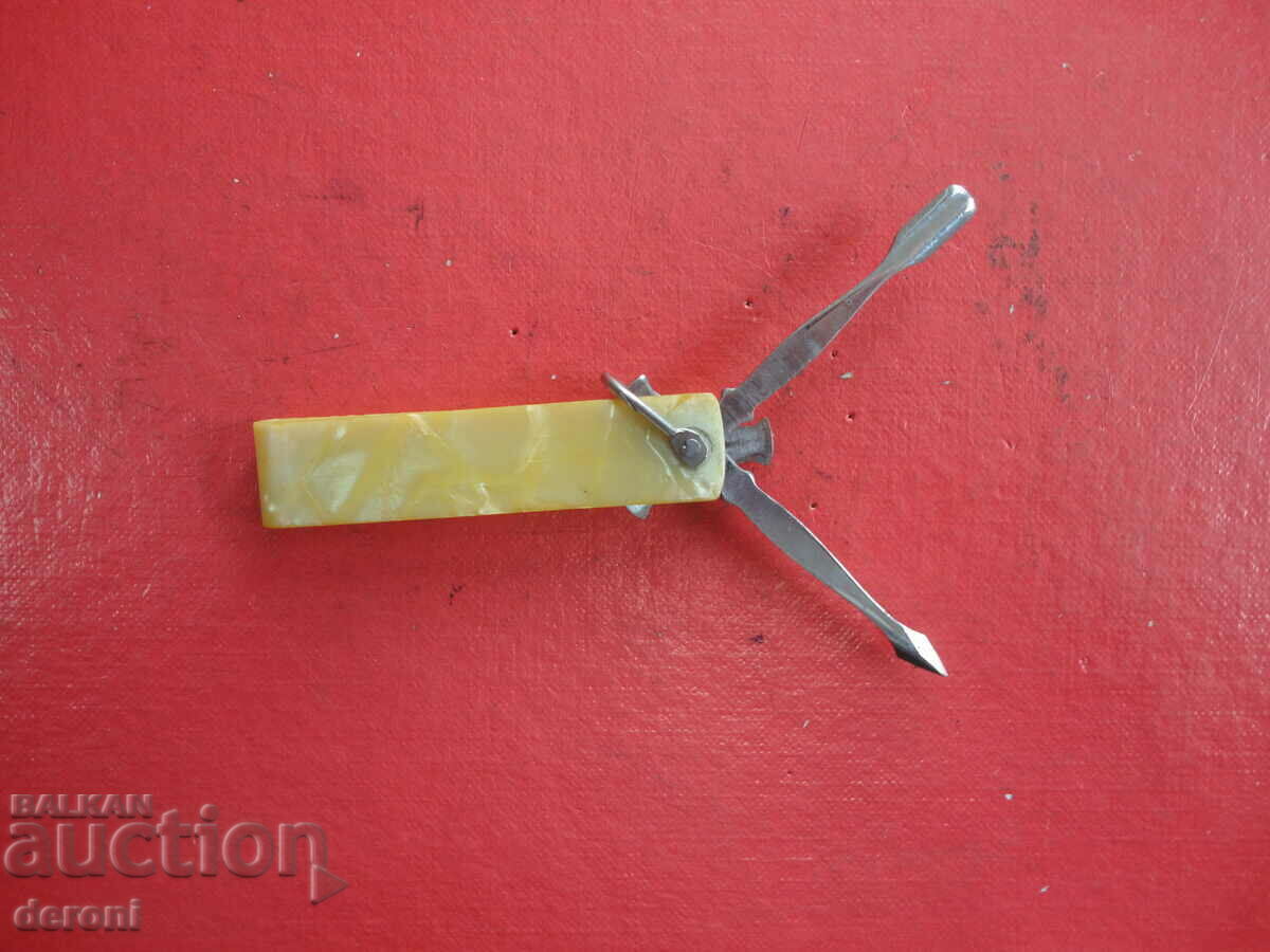 Foldable German set for manicure pedicure mother of pearl with price 20.00 BGN | € 10.23 Foldable German set for manicure pedicure mother of pearl with price 20.00 BGN | € 10.23