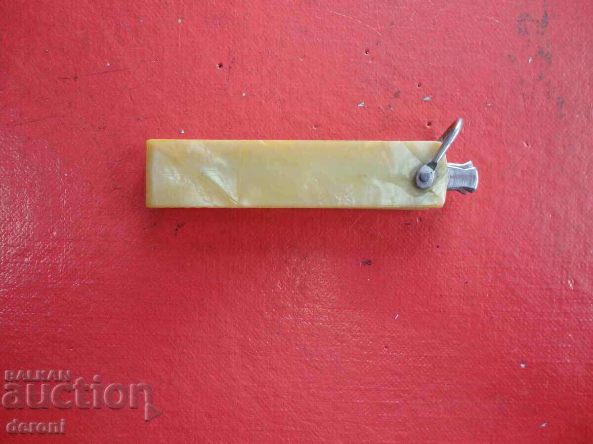 Delivery of Foldable German set for manicure pedicure mother of pearl Delivery of Foldable German set for manicure pedicure mother of pearl