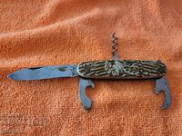 Collectible folding knife