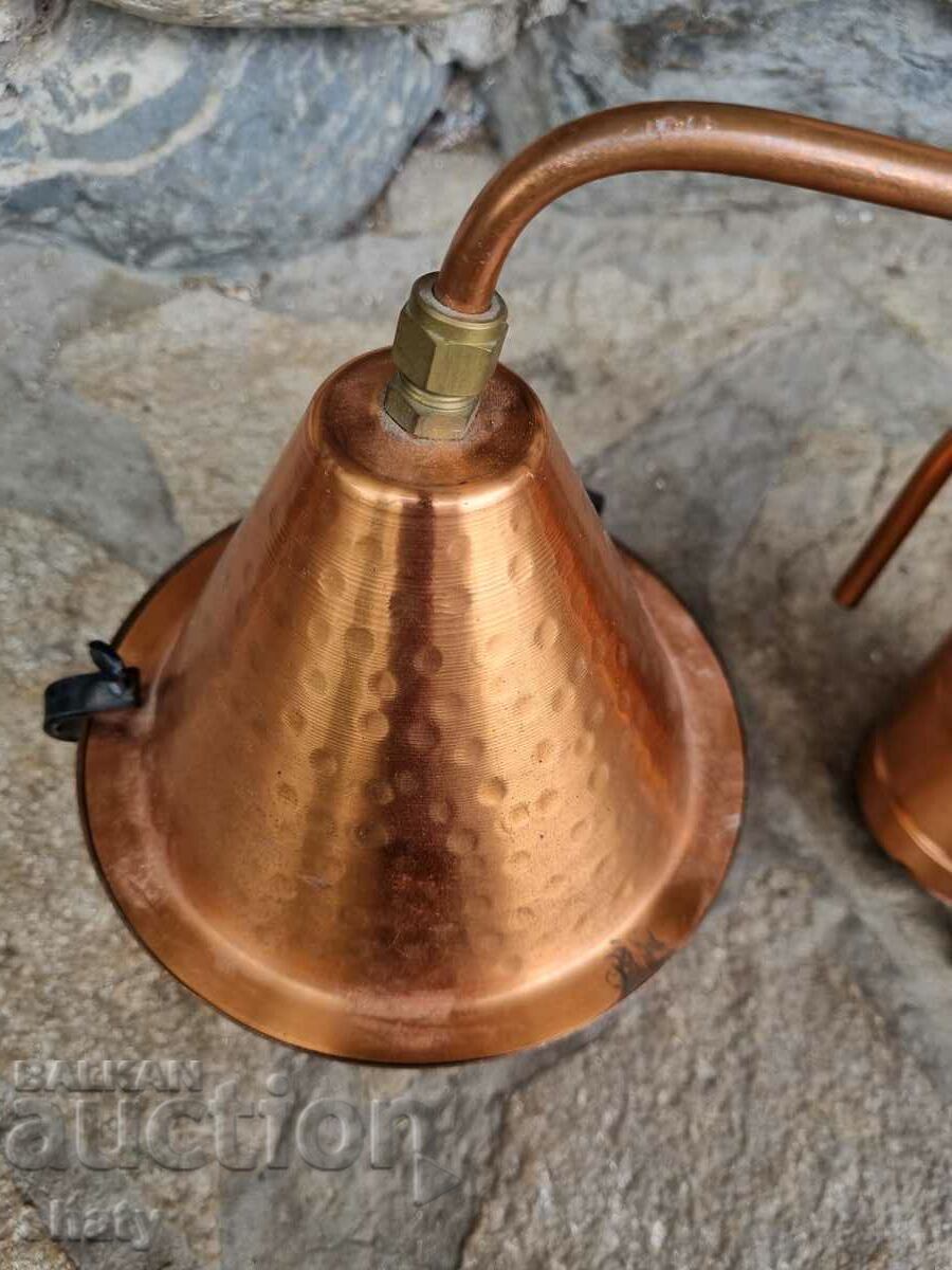 Χάλκινο μοντέλο φυτού τριαντάφυλλου. Ένα καζάνι κονιάκ. με τιμή 120.00 BGN | € 61.36 Χάλκινο μοντέλο φυτού τριαντάφυλλου. Ένα καζάνι κονιάκ. με τιμή 120.00 BGN | € 61.36