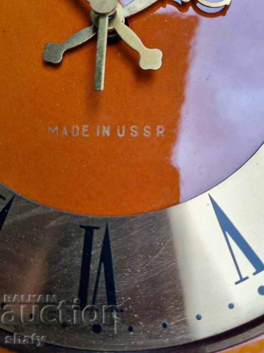 Delivery of Russian wall clock. Original Delivery of Russian wall clock. Original