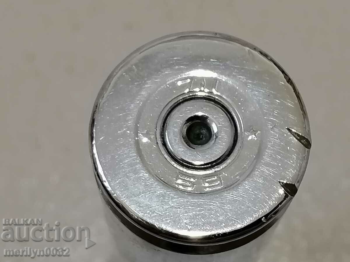 Доставка на Гилза от голямокалибрена картечница, боеприпас, патрон Доставка на Гилза от голямокалибрена картечница, боеприпас, патрон