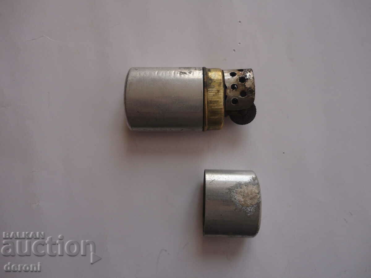 German aluminum army petrol lighter with price 50.00 BGN | € 25.56