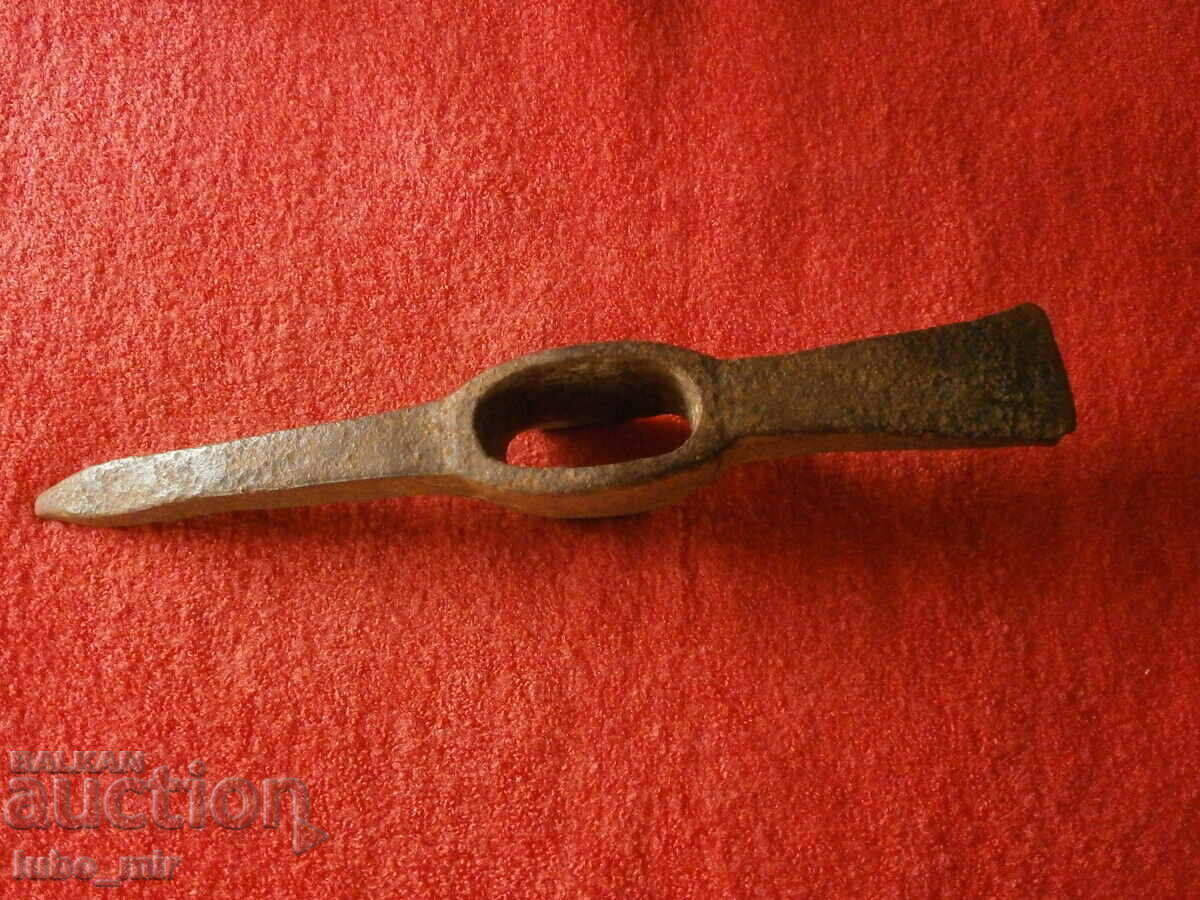 Auction OLD LITTLE WAR PICK Auction OLD LITTLE WAR PICK