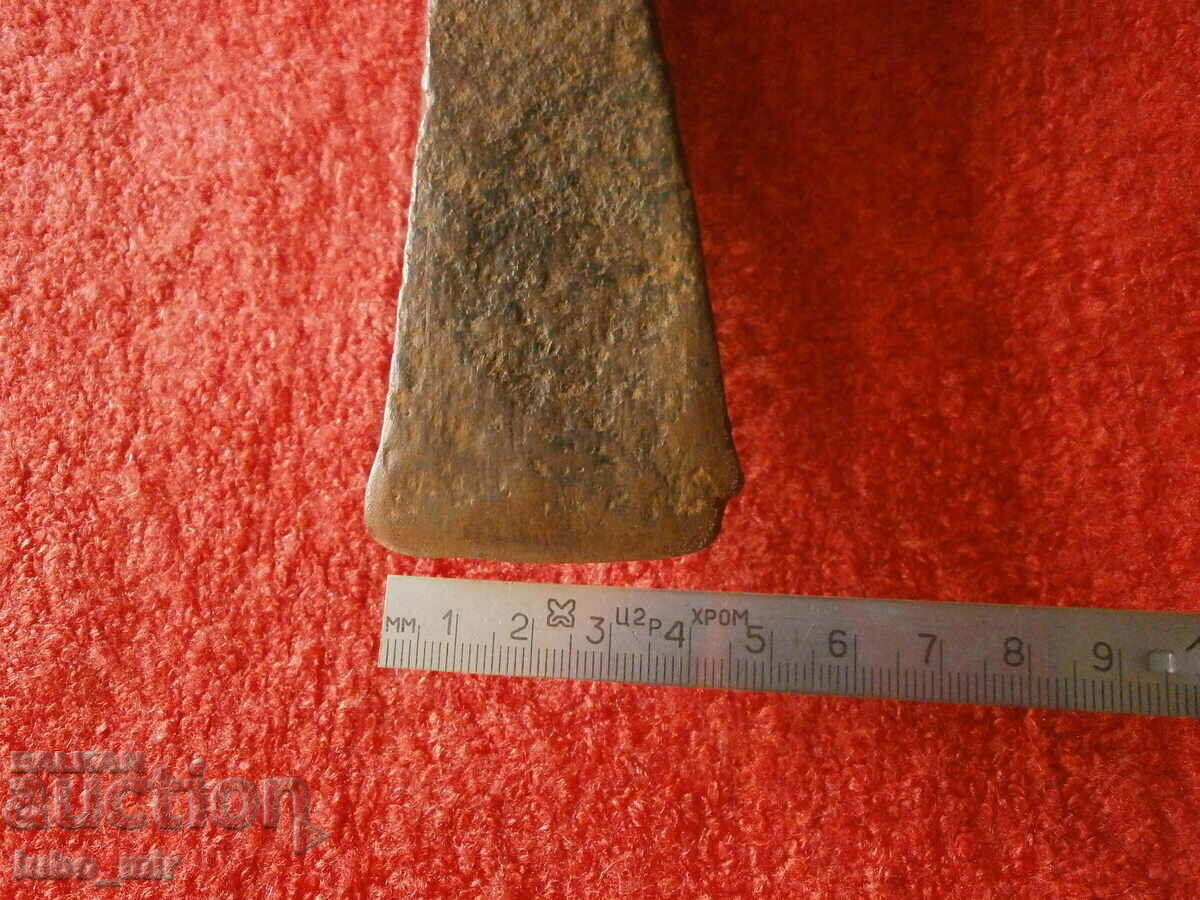 Доставка на СТАРА МАЛКА ВОЕННА КИРКА Доставка на СТАРА МАЛКА ВОЕННА КИРКА