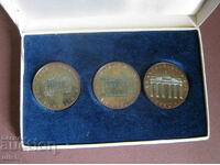 1967 ГДР Германия Берлин сет 3 медал плакет UNC кутия