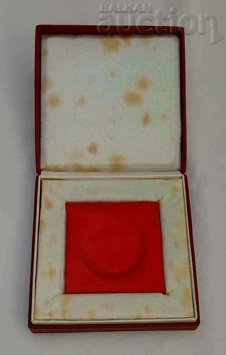 BALLET VI FESTIVAL INTERNATIONAL DE BALLET HABANA 1978 MEDAL with price 20.00 BGN | € 10.23 BALLET VI FESTIVAL INTERNATIONAL DE BALLET HABANA 1978 MEDAL with price 20.00 BGN | € 10.23