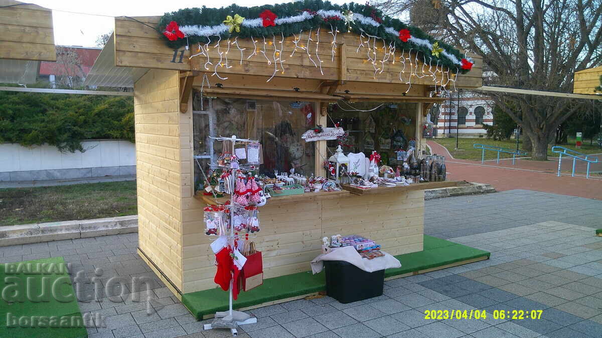 Auction  Wooden house Christmas bazaar pavilion