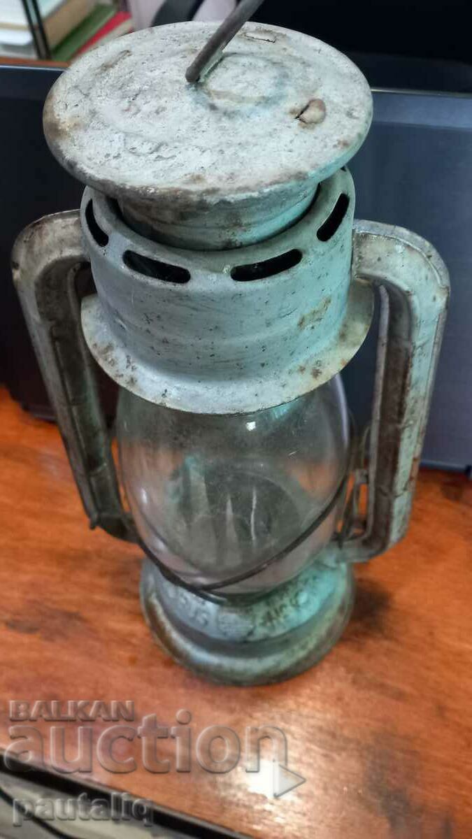 Auction OLD GAS LANTERN GLOBE Auction OLD GAS LANTERN GLOBE