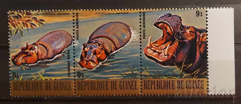 Guineea 1977 Faună / Animale / Hippopotamus Gold MNH