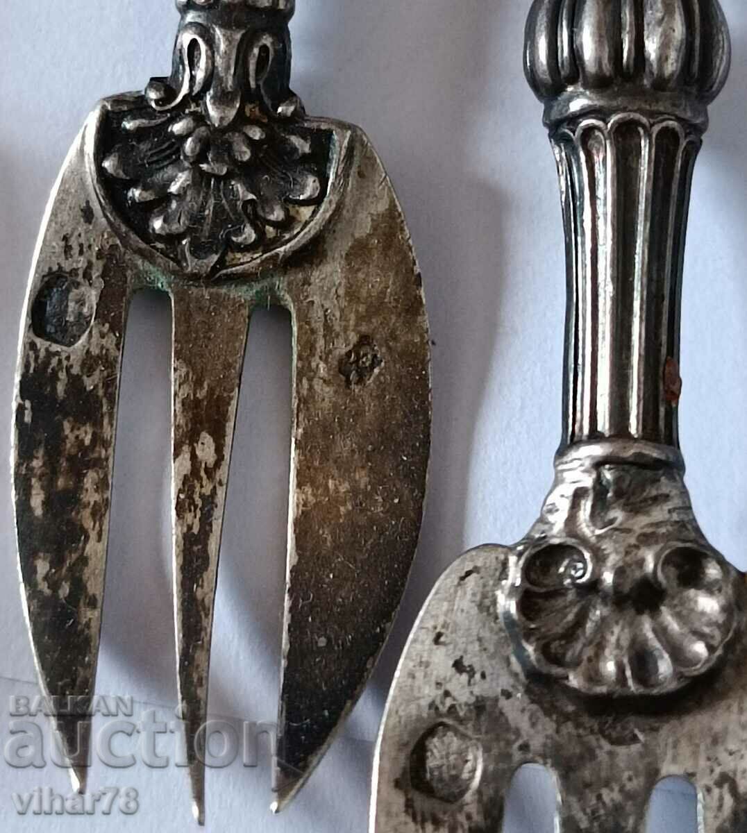 Auction old silver forks Auction old silver forks