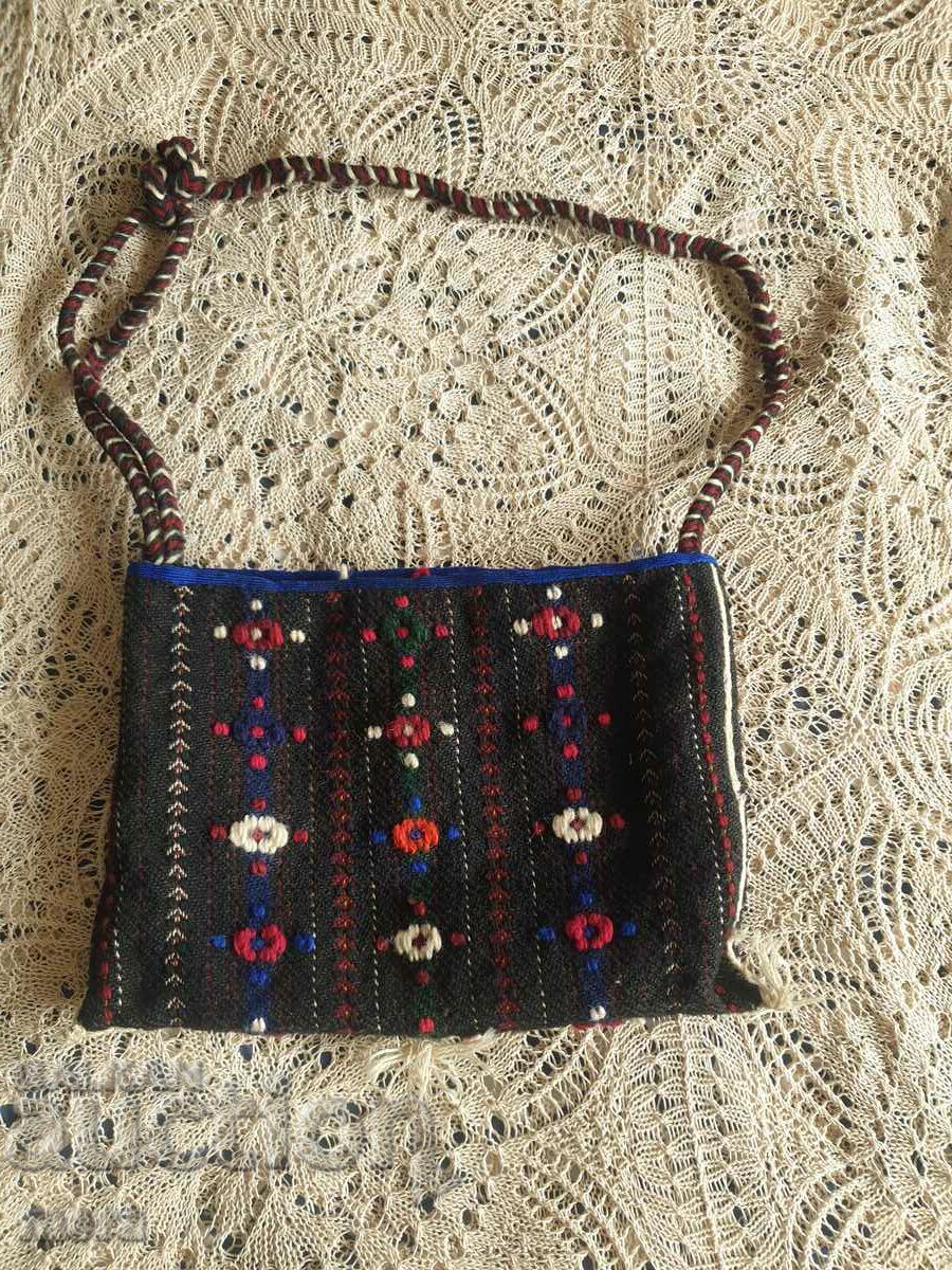 Authentic woolen hand-woven shepherd's purse