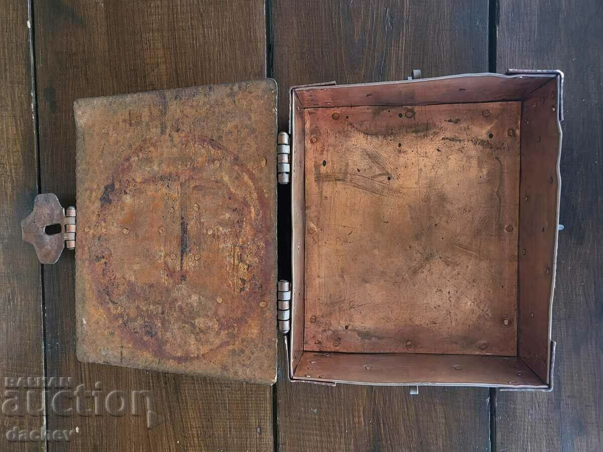 LARGE OLD WROUGHT COPPER JEWELRY BOX - MASTERPIECE - 7