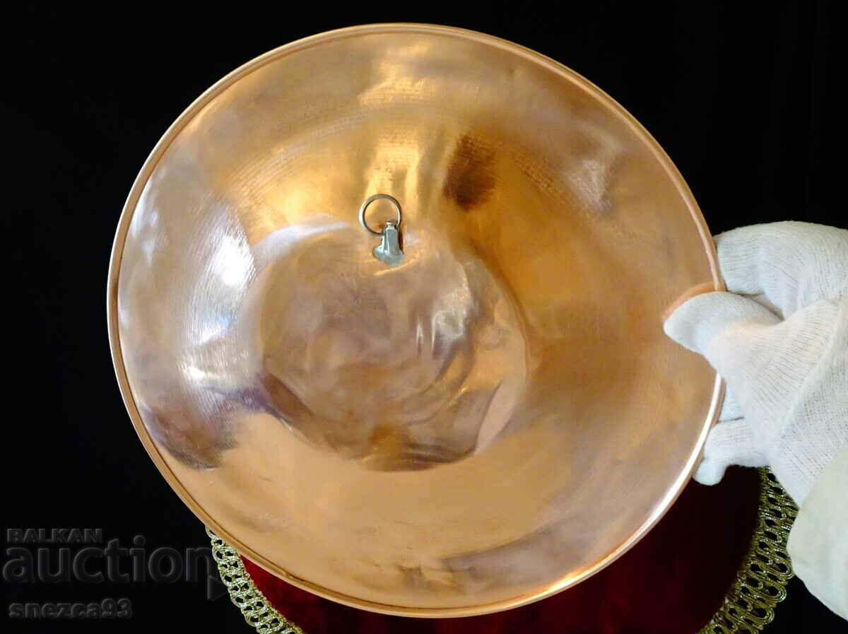 Delivery of Engraved copper plate 24 cm, copper tray