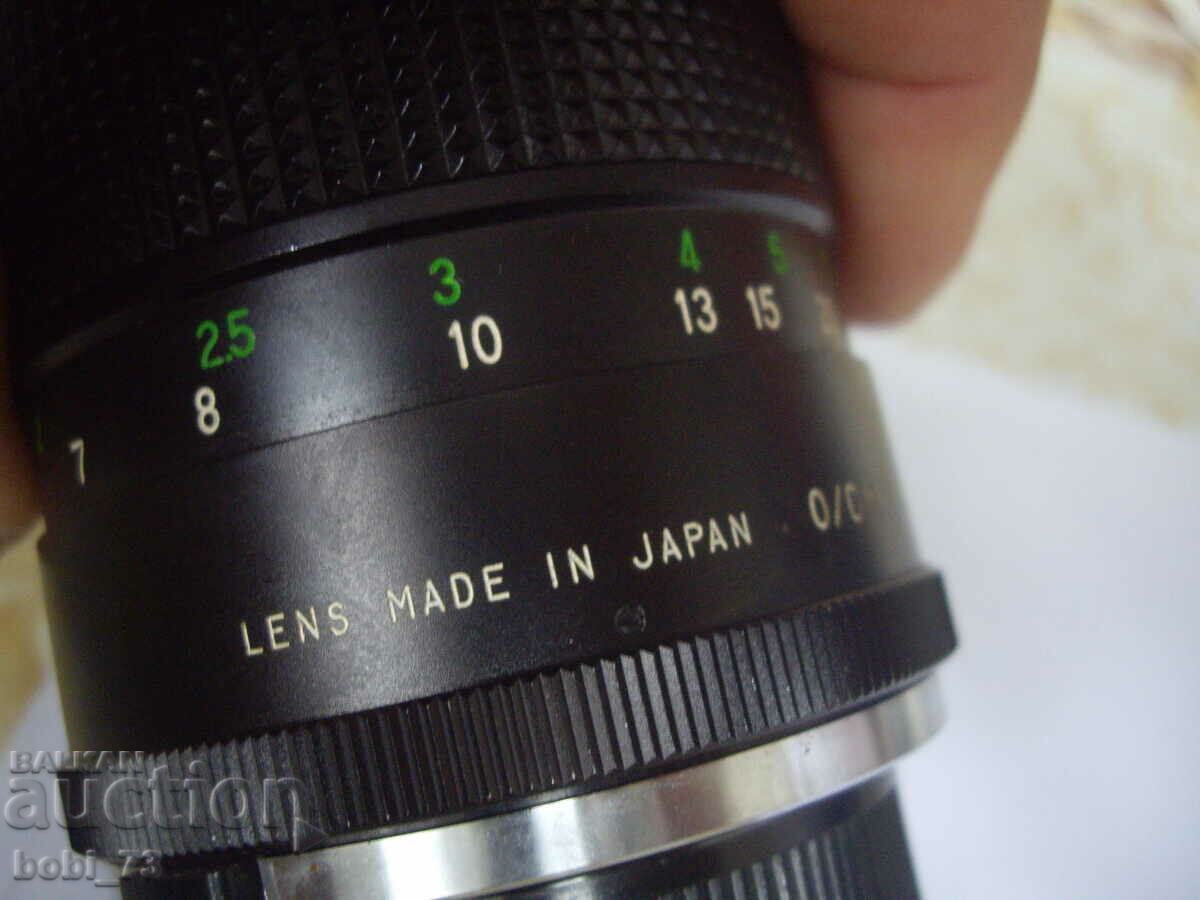 Auction Vivitar 135mm lens Auction Vivitar 135mm lens