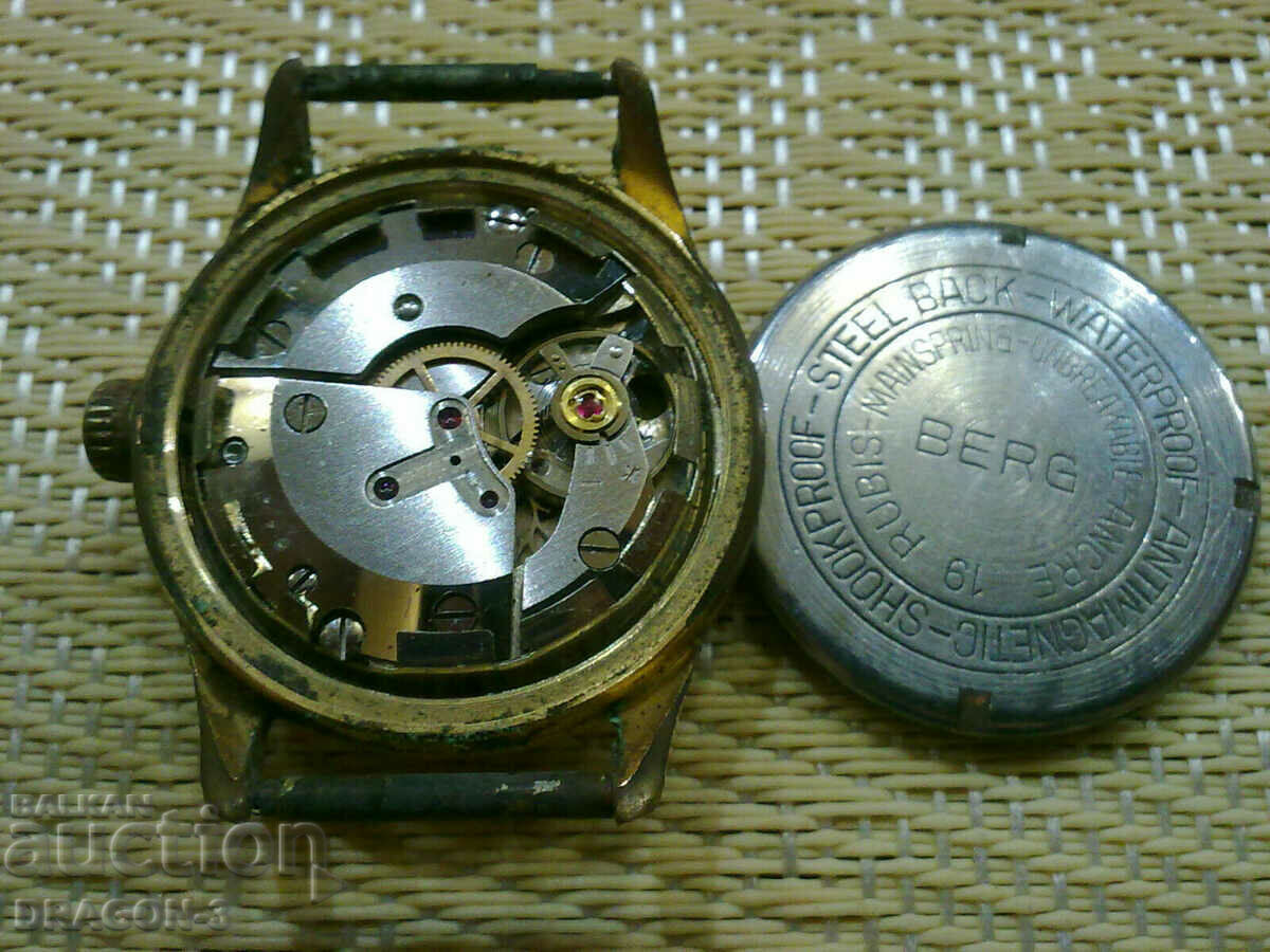 GOLDEN BERG with price 40.00 BGN | € 20.45 GOLDEN BERG with price 40.00 BGN | € 20.45