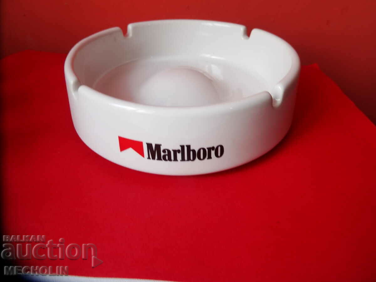 QUALITY collector's ashtray MARLBORO - MARLBORO