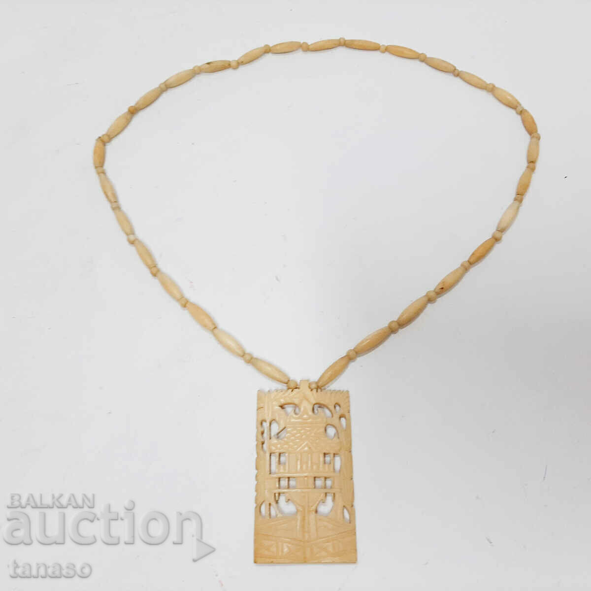 Antique Ivory Necklace(12.3)