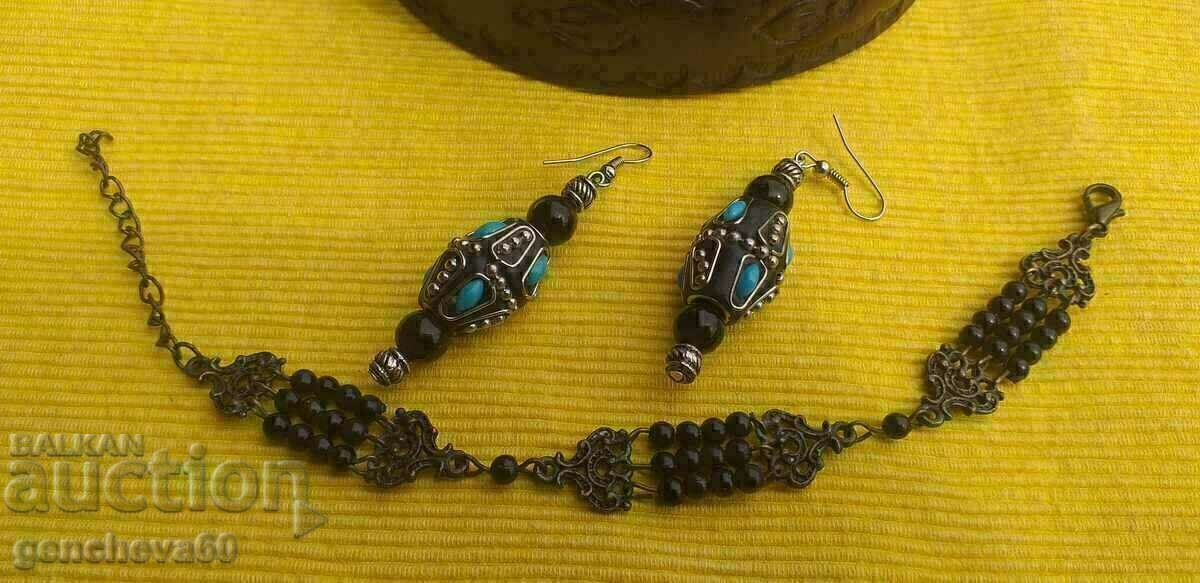 Vintage costume bracelet and earrings - 7 Vintage costume bracelet and earrings - 7