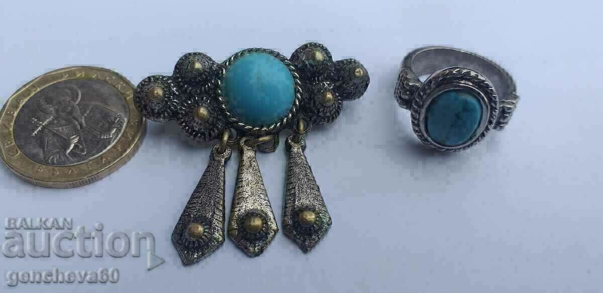 Δαχτυλίδι αντίκα και καρφίτσα/φυσική πέτρα με τιμή 30.00 BGN | € 15.34