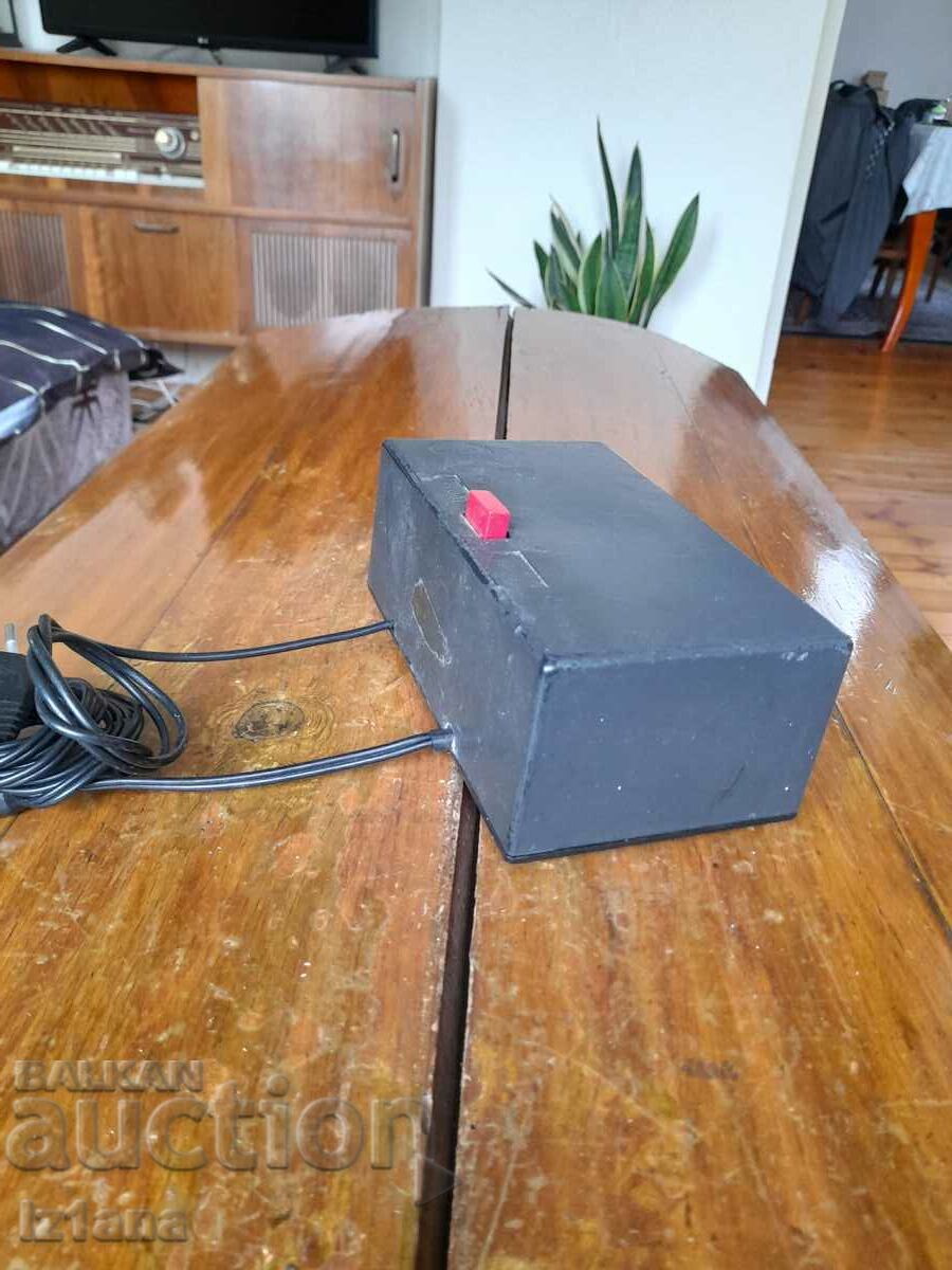 Old Antenna Amplifier with price 30.00 BGN | € 15.34