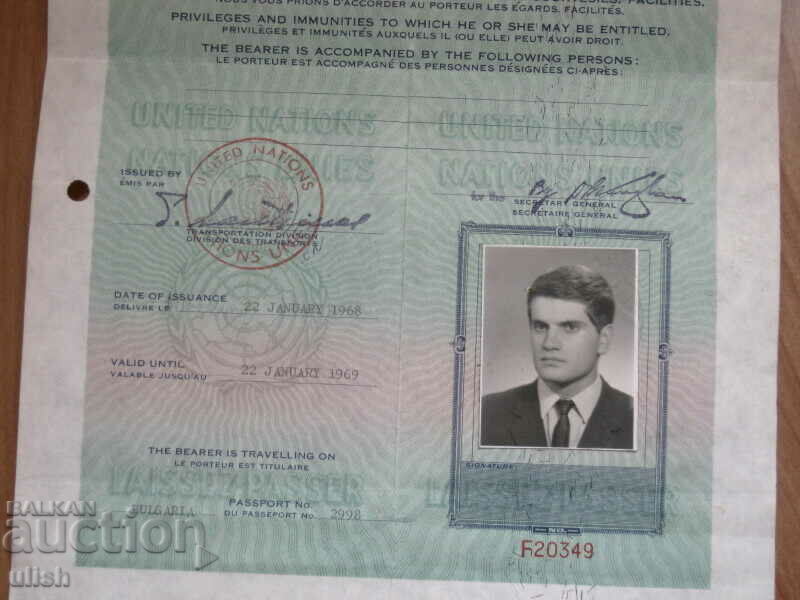 Auction 1968 United nation UN pass official document Auction 1968 United nation UN pass official document
