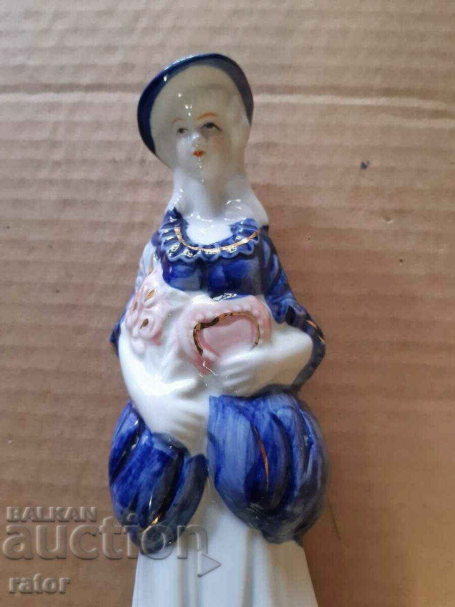 Old large porcelain figure, statuette. Porcelain - 6