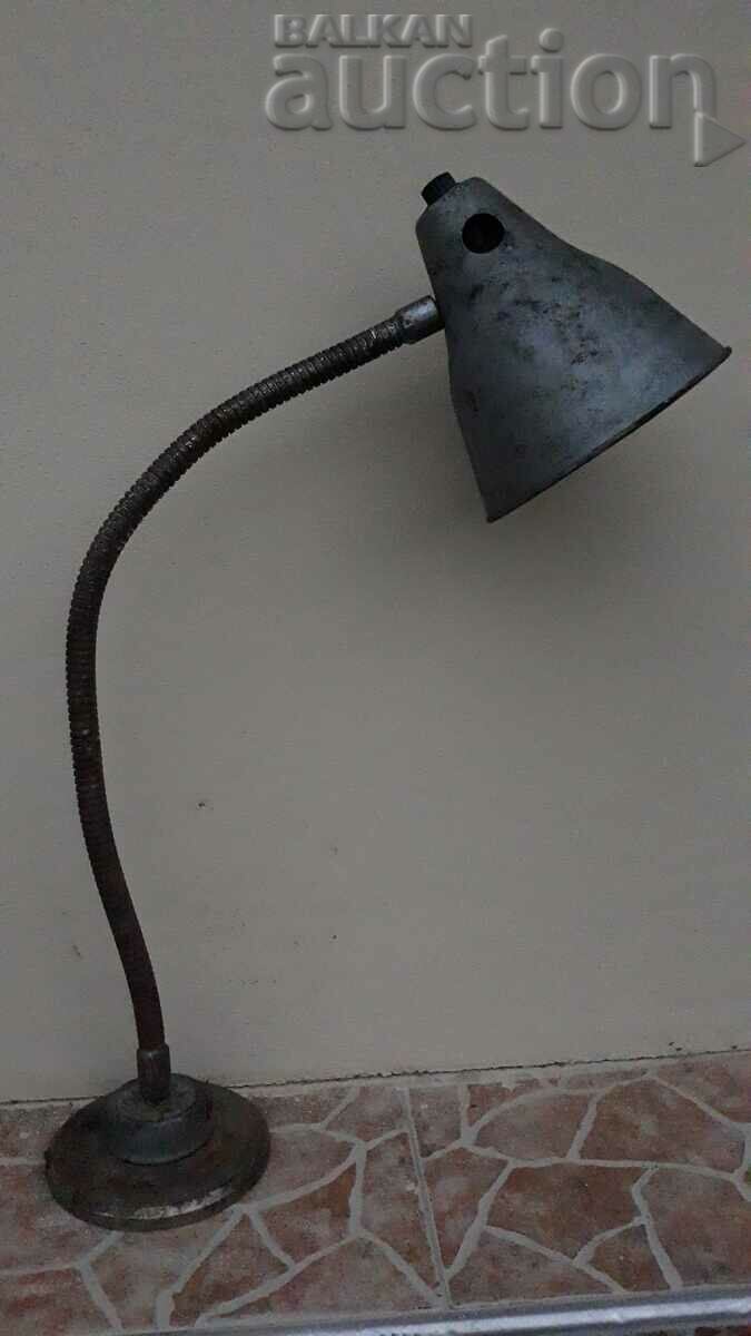MOBILE industrial work lamp social - 5 MOBILE industrial work lamp social - 5